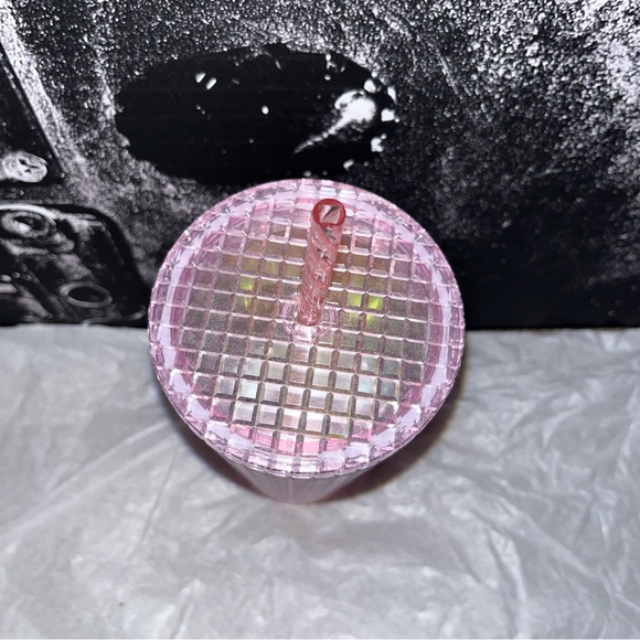 NWT Starbucks Cup - Picture 7 of 7